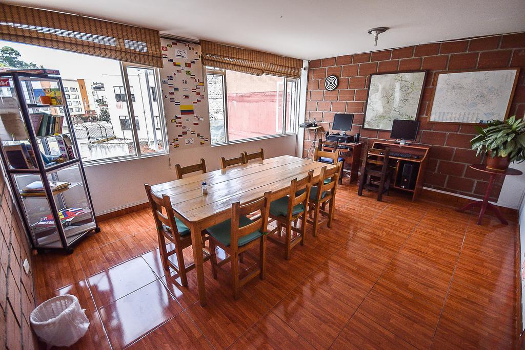 Mountain House Manizales Hotell Exteriör bild